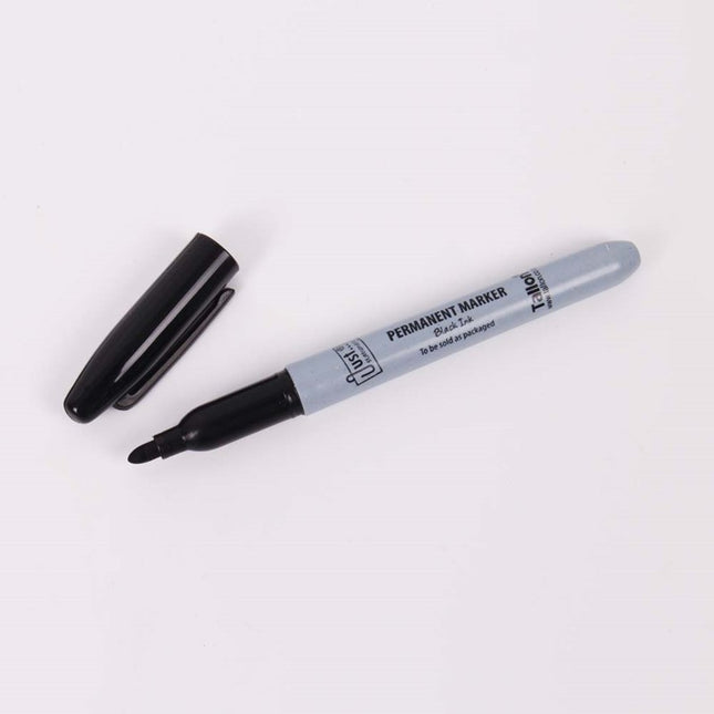 8 Black Permanent Markers
